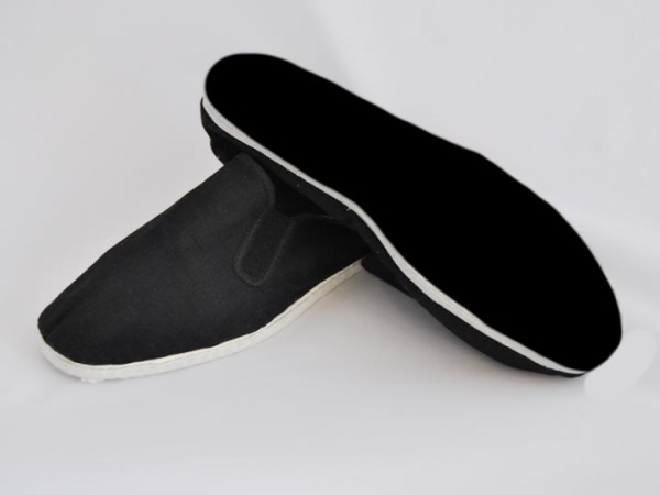 Kung-Fu Schuhe Outdoor Basic mit schwarzer Gummisohle