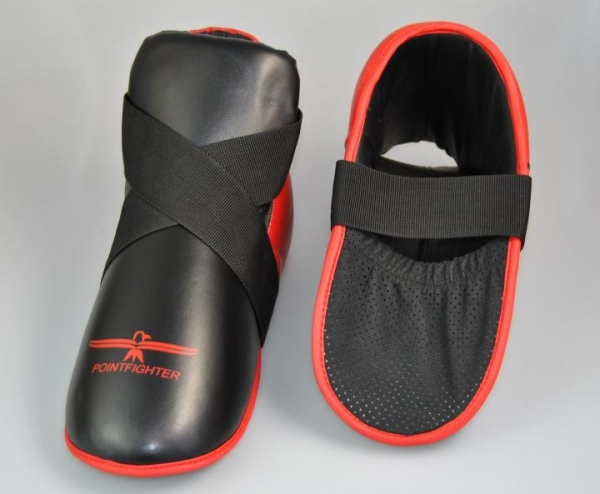 Fußschutz rot-schwarz, Zehentasche