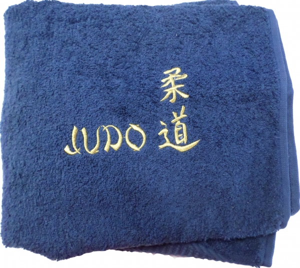 Handtuch / Duschtuch blau, bestickt Schrift / Zeichen Judo