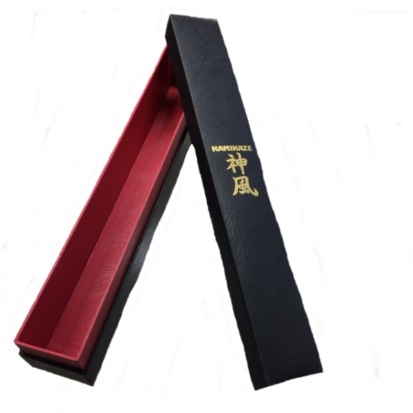 KAMIKAZE Geschenkbox für Karate-Gürtel / hochwertig (innen rot)