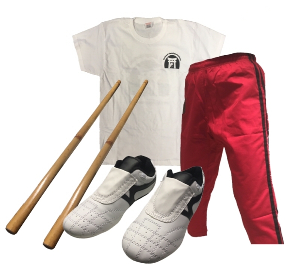 Arnis Eskrima Kali Starterpaket - 2 Sticks, Hose, weißes T-Shirt, Schuhe